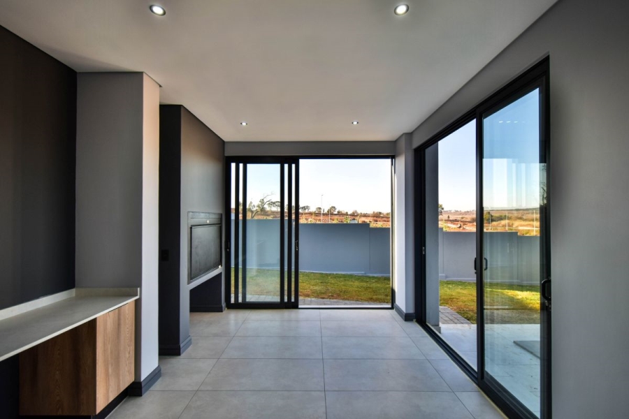 3 Bedroom Property for Sale in Fountainbrook Estate Gauteng