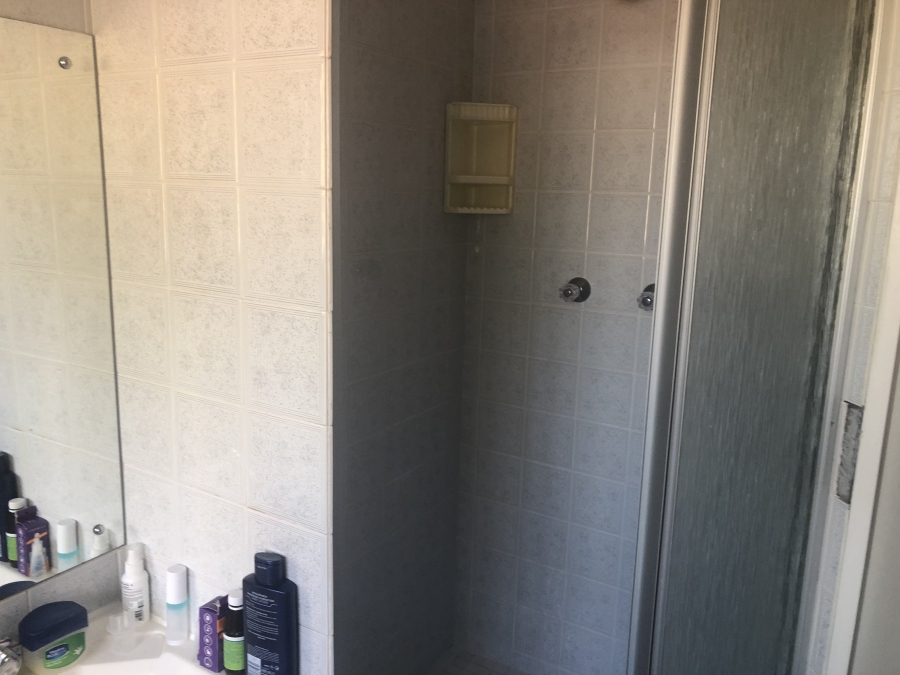 2 Bedroom Property for Sale in Sunninghill Gauteng