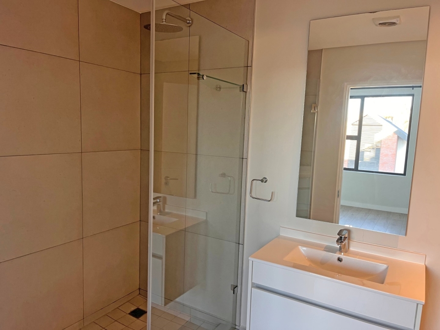 To Let 1 Bedroom Property for Rent in Sandringham Gauteng
