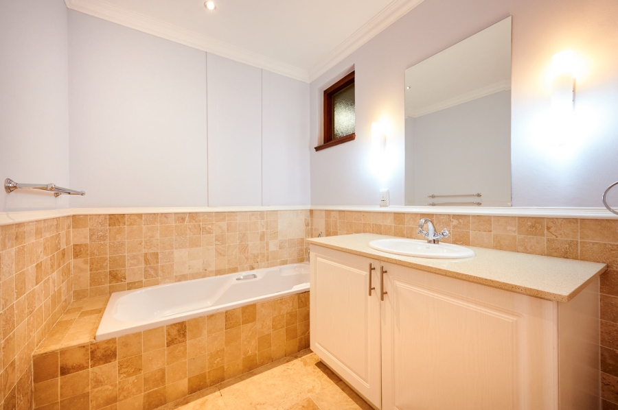 2 Bedroom Property for Sale in Waterfall Hills Mature Lifestyle Estate Gauteng