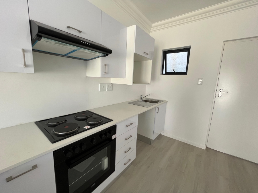 To Let 2 Bedroom Property for Rent in Linden Gauteng