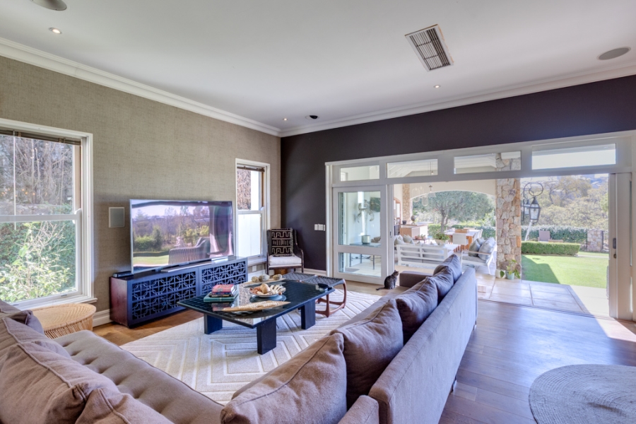 5 Bedroom Property for Sale in Waterfall Country Estate Gauteng