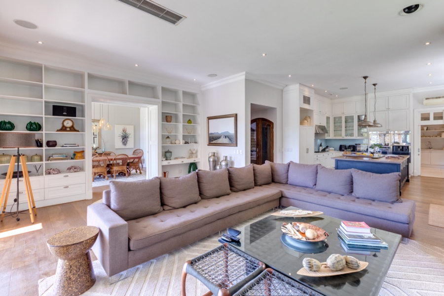 5 Bedroom Property for Sale in Waterfall Country Estate Gauteng
