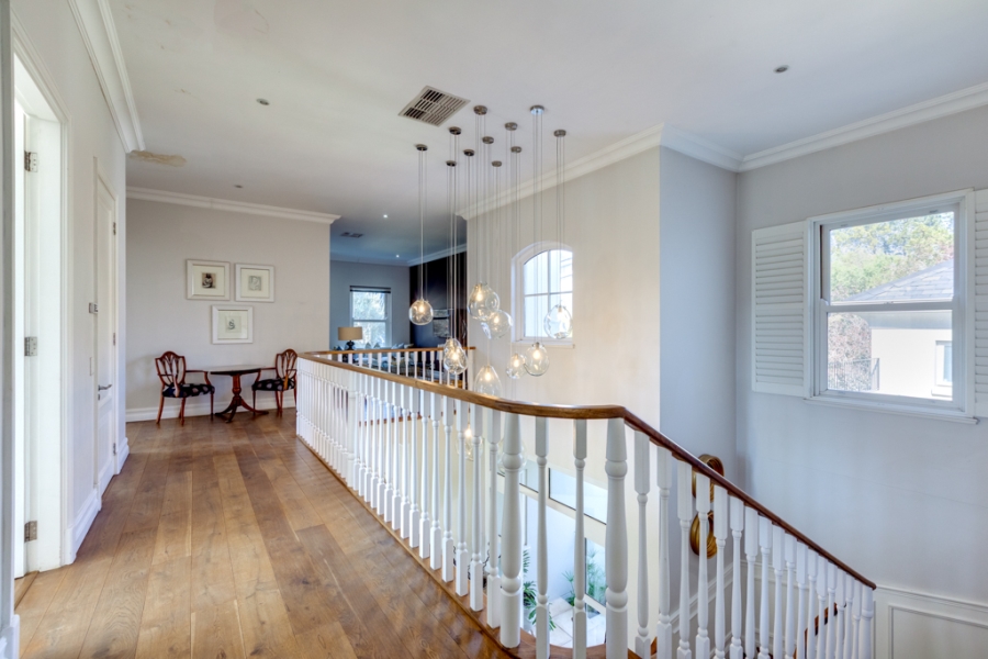 5 Bedroom Property for Sale in Waterfall Country Estate Gauteng