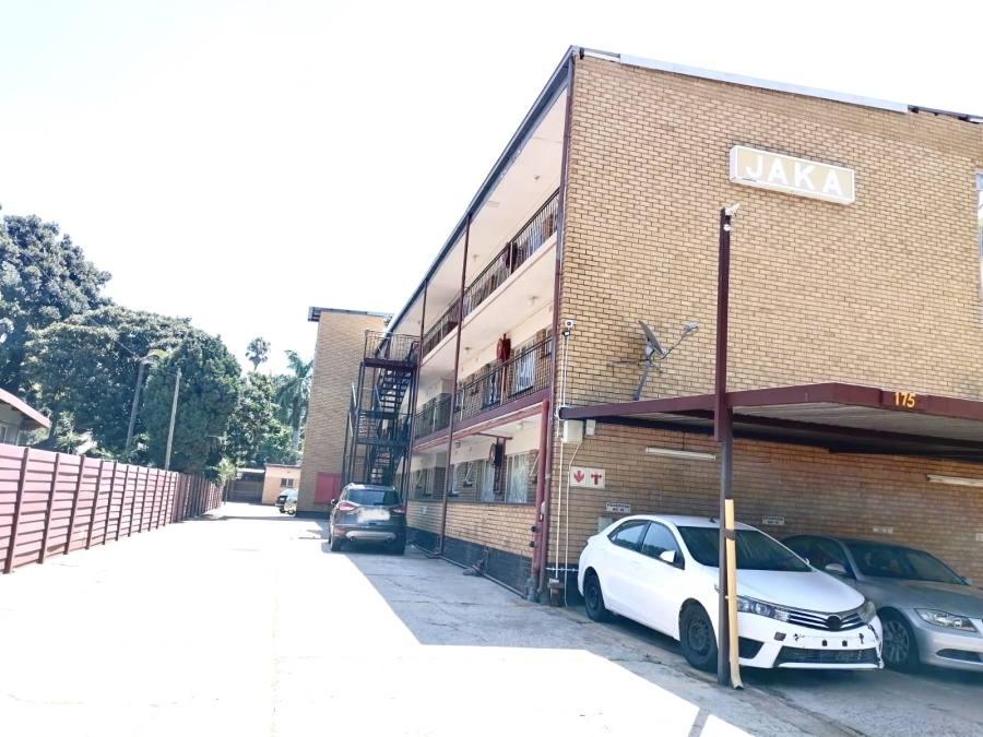 2 Bedroom Property for Sale in Pretoria North Gauteng