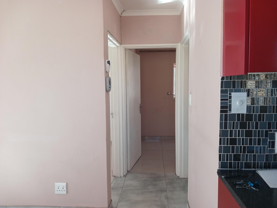 To Let 2 Bedroom Property for Rent in Bloubosrand Gauteng