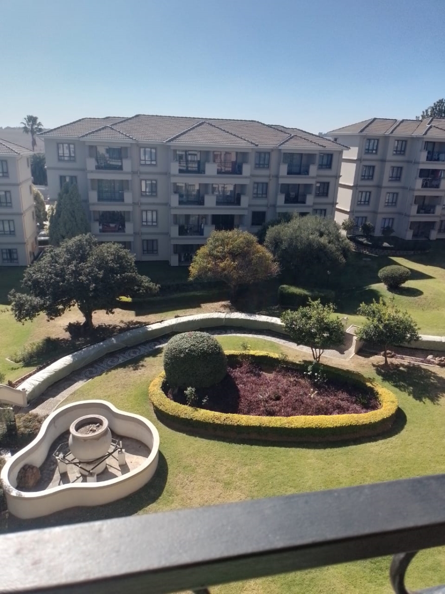 2 Bedroom Property for Sale in Noordwyk Gauteng