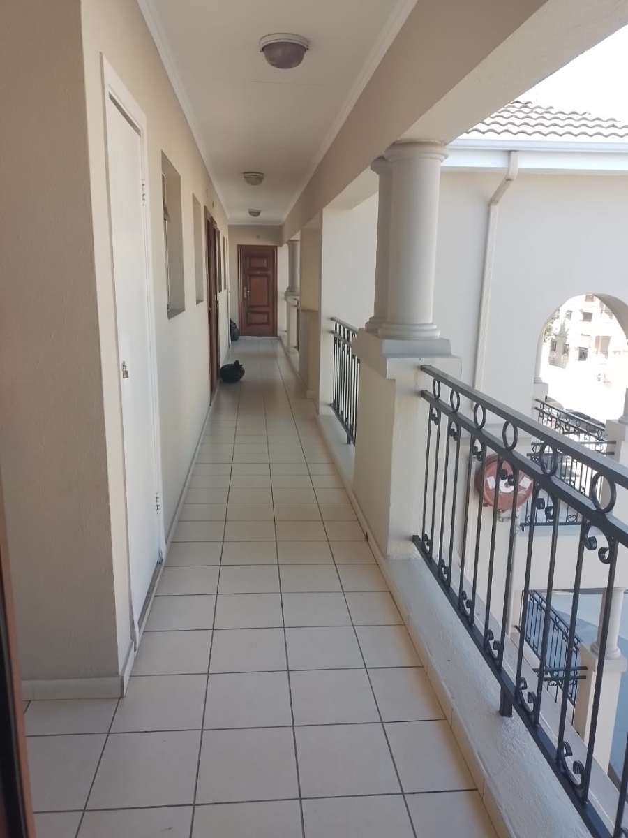 2 Bedroom Property for Sale in Noordwyk Gauteng