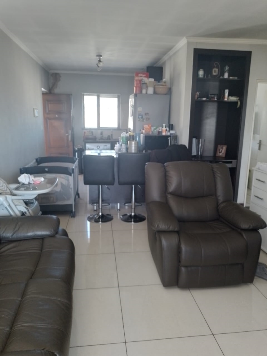 2 Bedroom Property for Sale in Noordwyk Gauteng