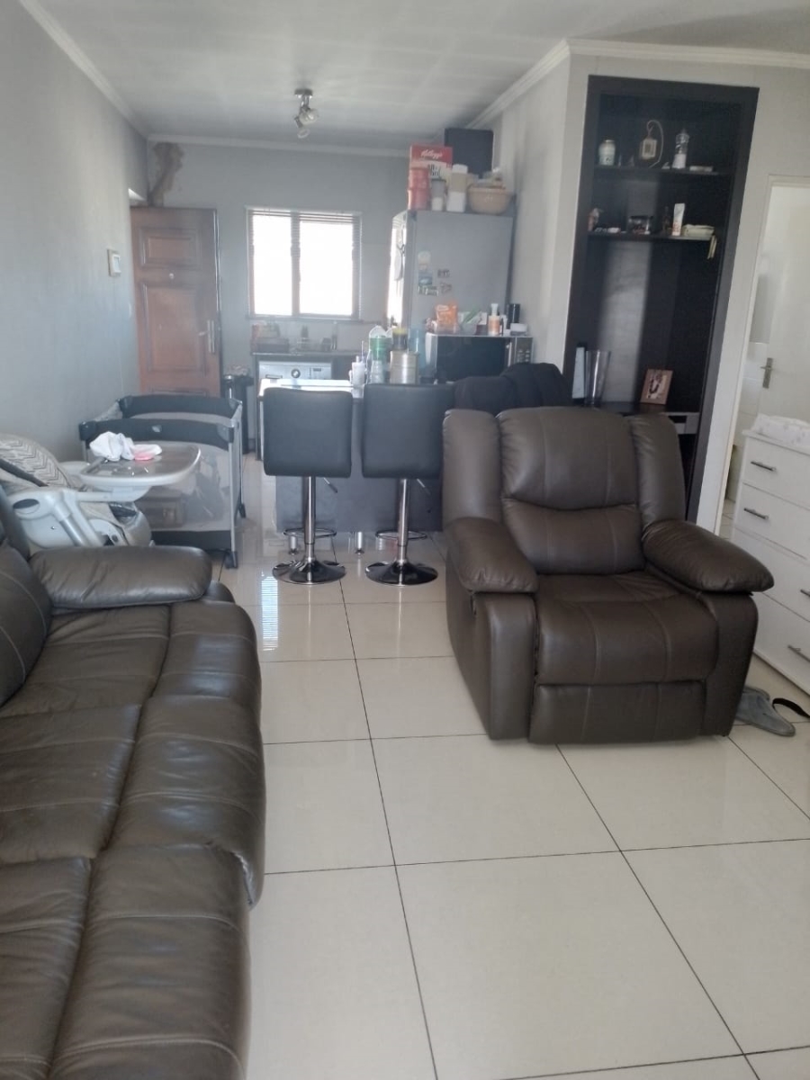 2 Bedroom Property for Sale in Noordwyk Gauteng