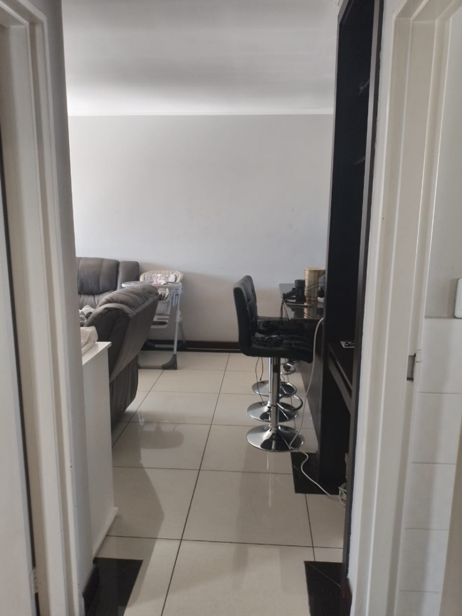 2 Bedroom Property for Sale in Noordwyk Gauteng