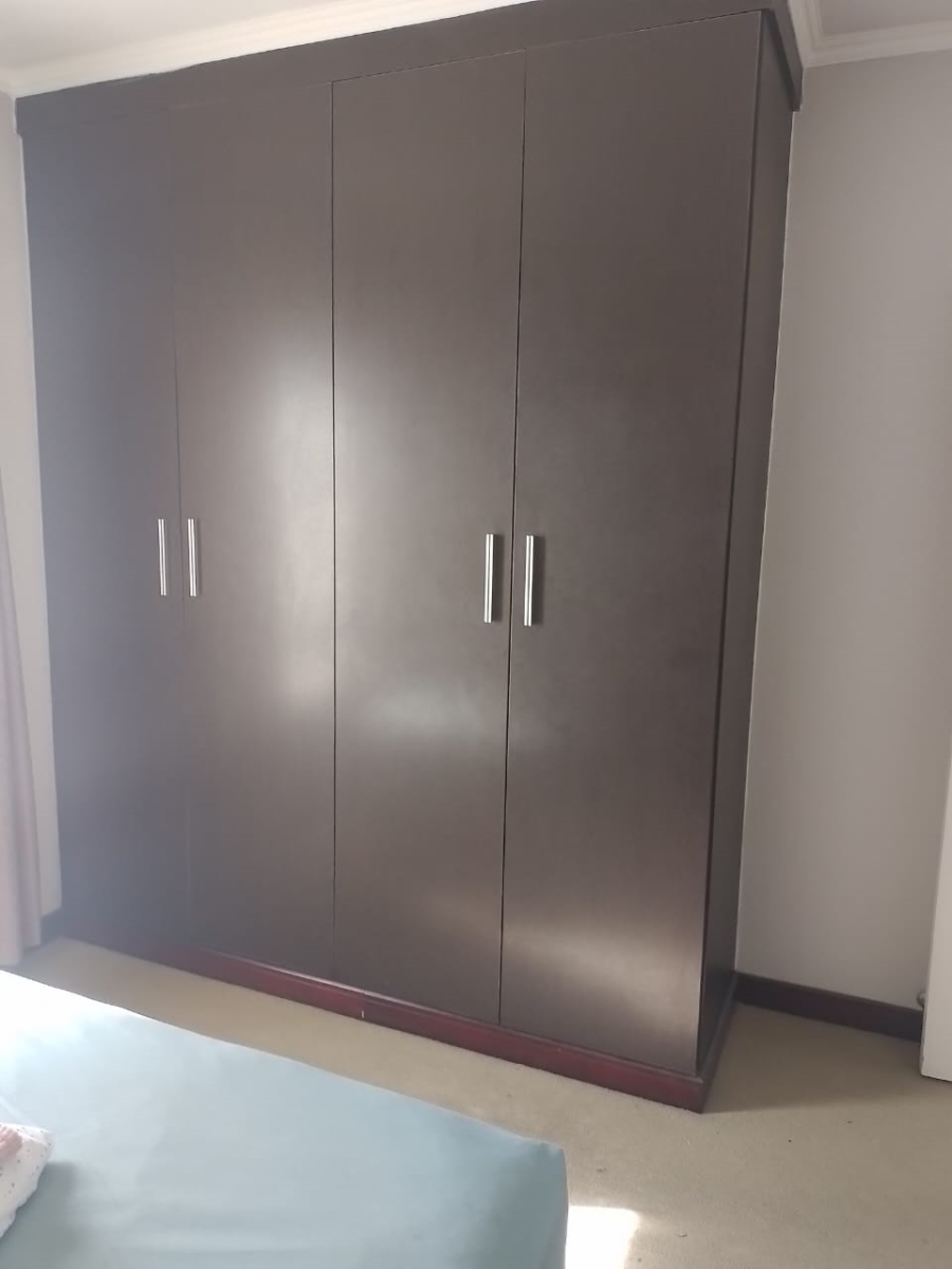 2 Bedroom Property for Sale in Noordwyk Gauteng