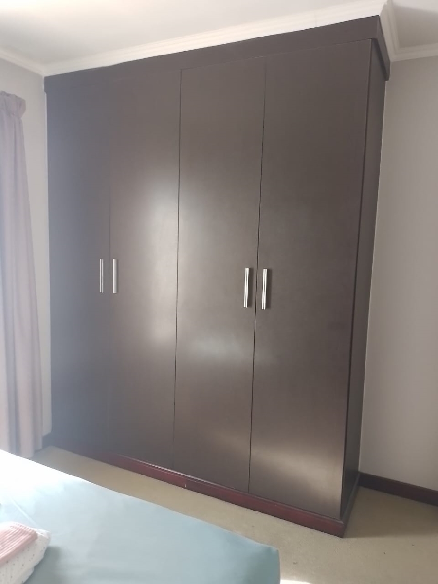 2 Bedroom Property for Sale in Noordwyk Gauteng