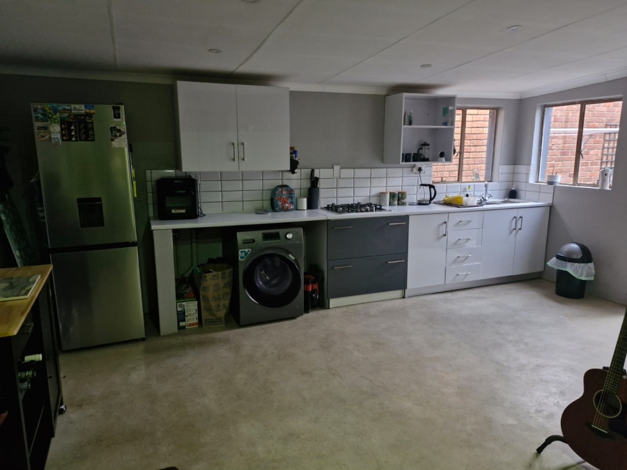 To Let 1 Bedroom Property for Rent in Moregloed Gauteng