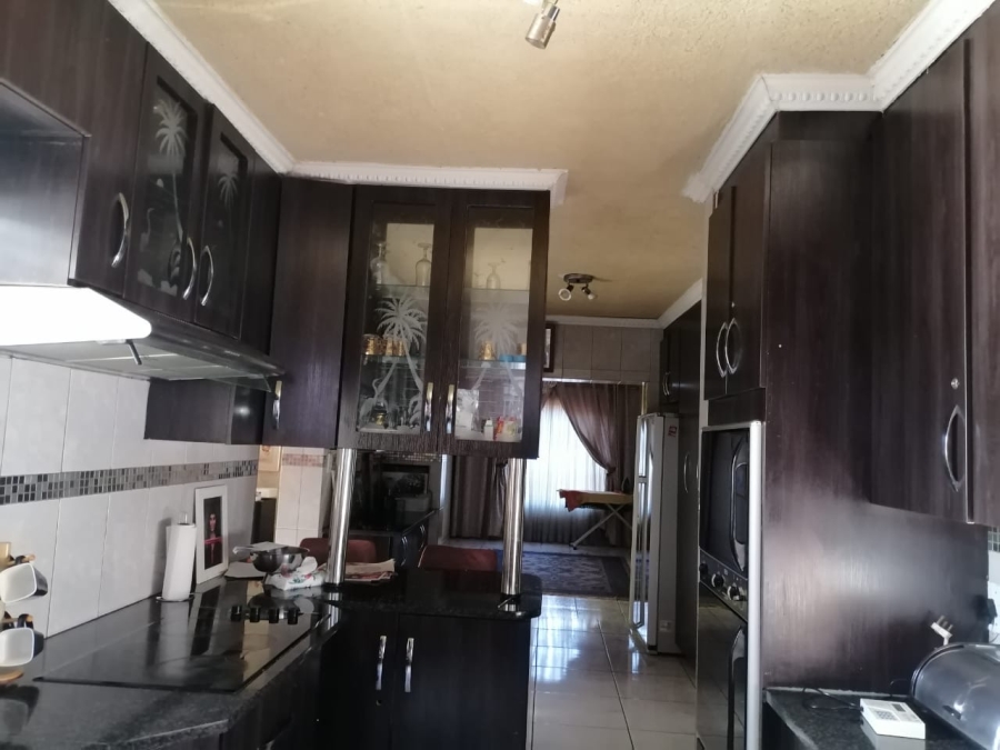 4 Bedroom Property for Sale in Theresa Park Gauteng