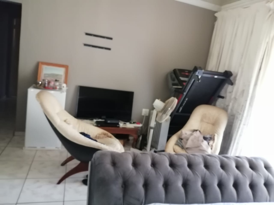 4 Bedroom Property for Sale in Theresa Park Gauteng