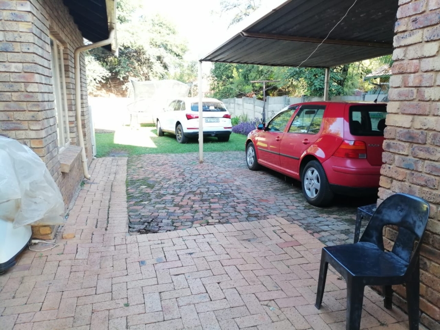 4 Bedroom Property for Sale in Theresa Park Gauteng