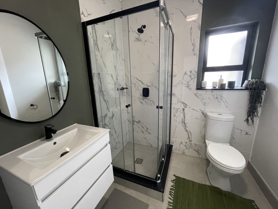 To Let 1 Bedroom Property for Rent in Waterfall Gauteng