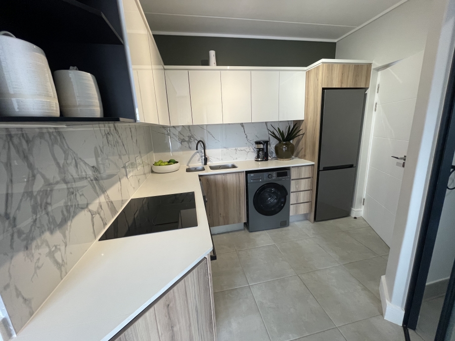 To Let 1 Bedroom Property for Rent in Waterfall Gauteng