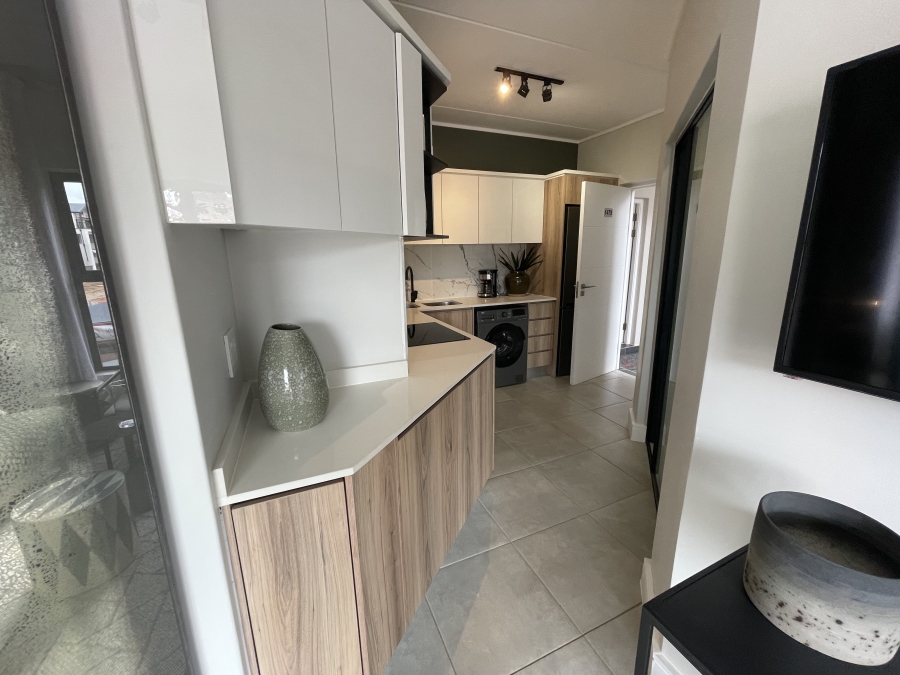 To Let 1 Bedroom Property for Rent in Waterfall Gauteng