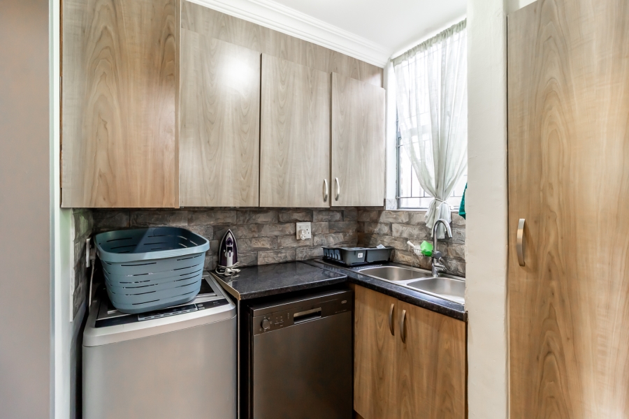 3 Bedroom Property for Sale in Villieria Gauteng