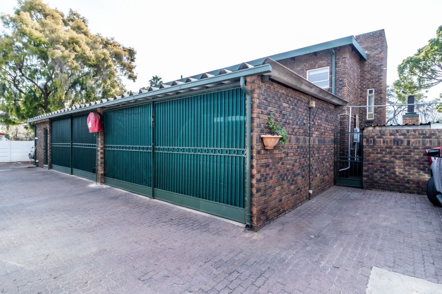 3 Bedroom Property for Sale in Villieria Gauteng