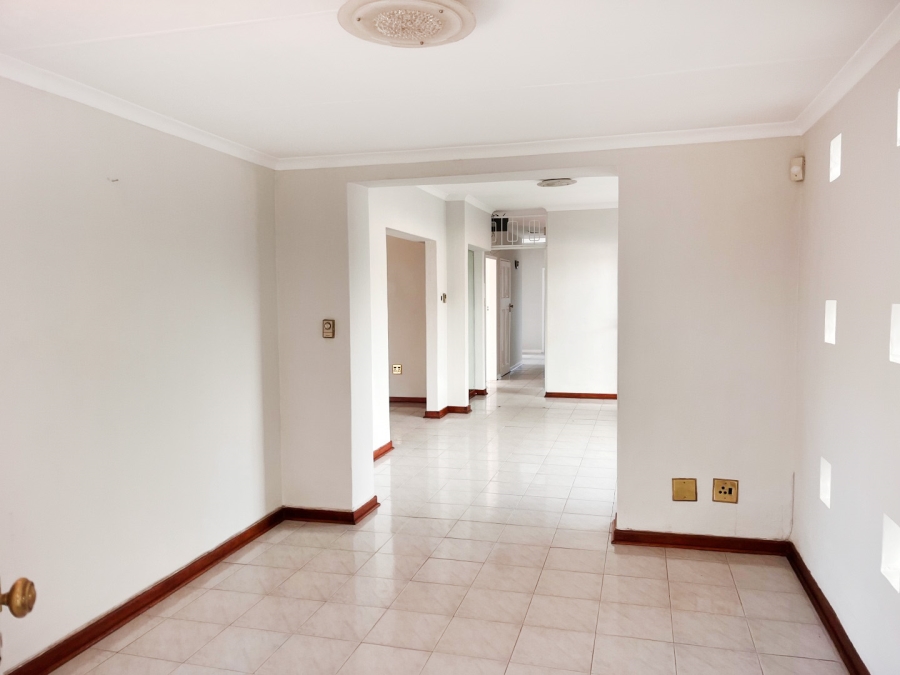 4 Bedroom Property for Sale in Sandringham Gauteng