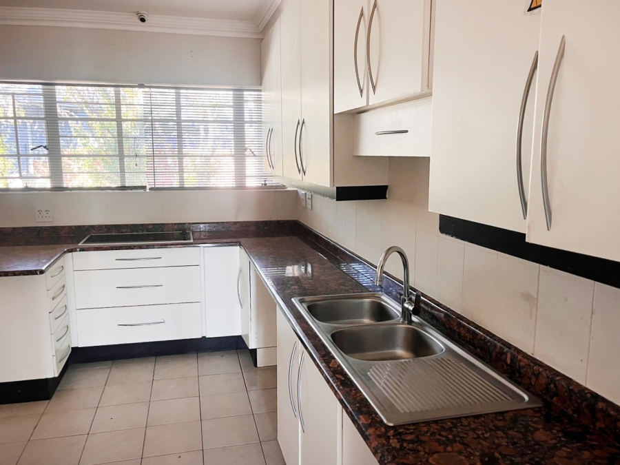 4 Bedroom Property for Sale in Sandringham Gauteng