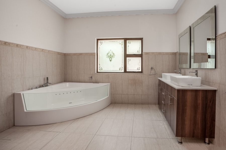 4 Bedroom Property for Sale in Bryanston Gauteng