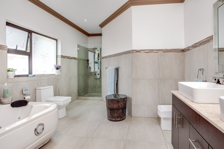 4 Bedroom Property for Sale in Bryanston Gauteng
