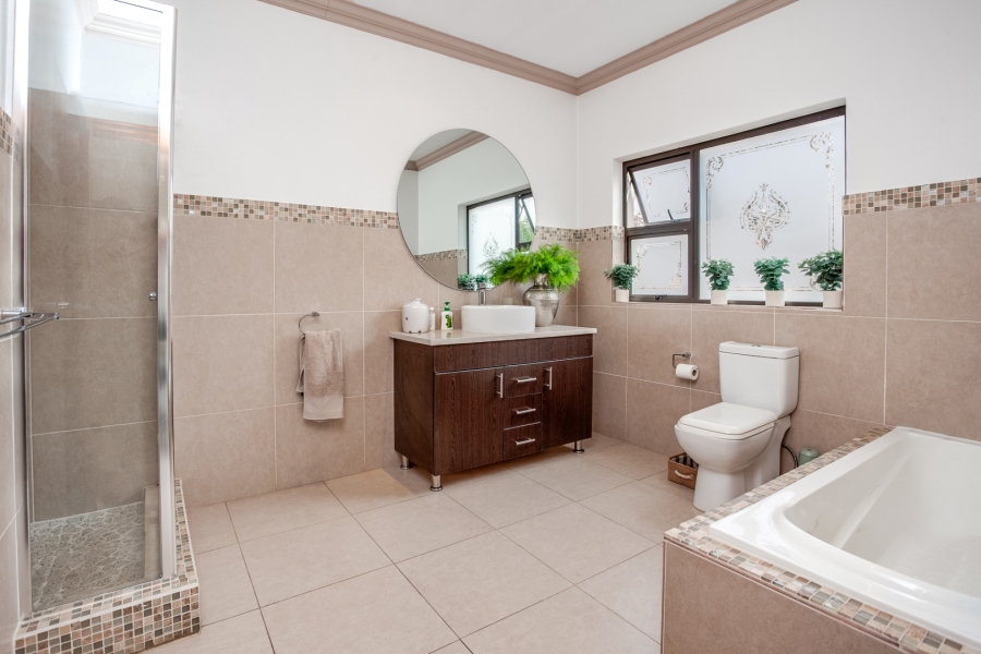 4 Bedroom Property for Sale in Bryanston Gauteng