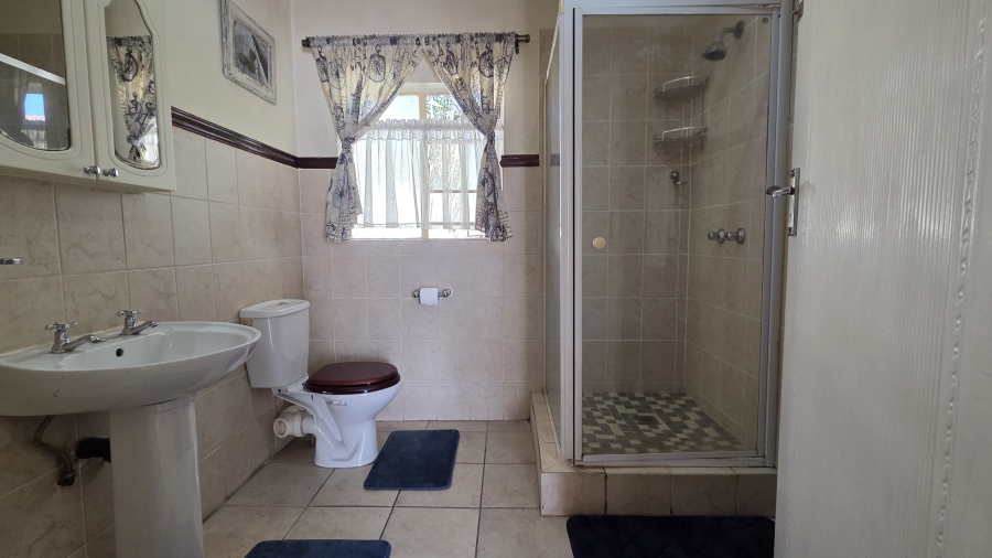 3 Bedroom Property for Sale in Annlin Gauteng