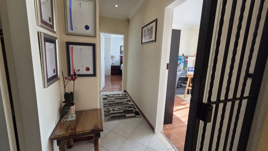 3 Bedroom Property for Sale in Annlin Gauteng