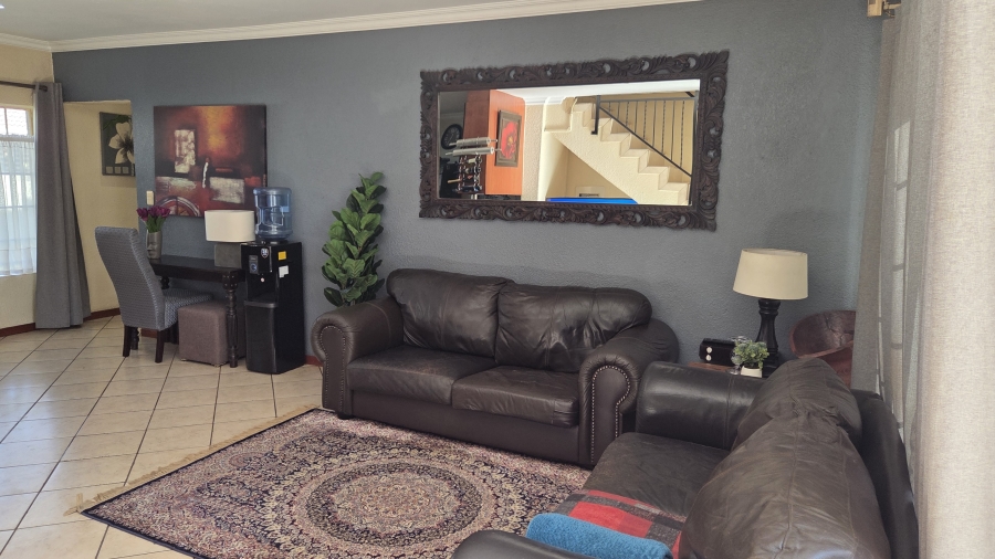 3 Bedroom Property for Sale in Annlin Gauteng