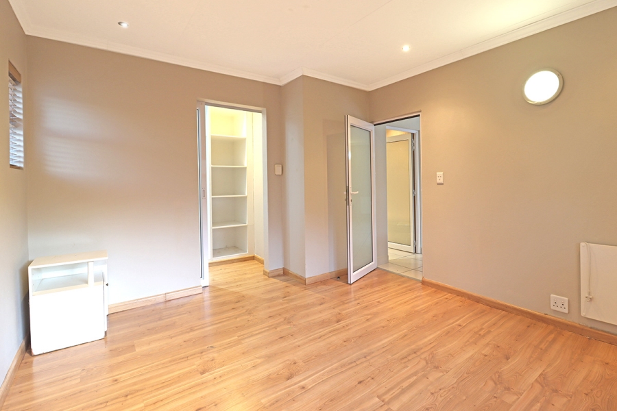 3 Bedroom Property for Sale in Bryanston Gauteng