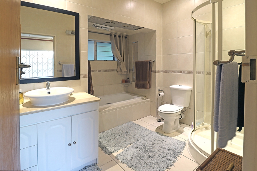 3 Bedroom Property for Sale in Bryanston Gauteng