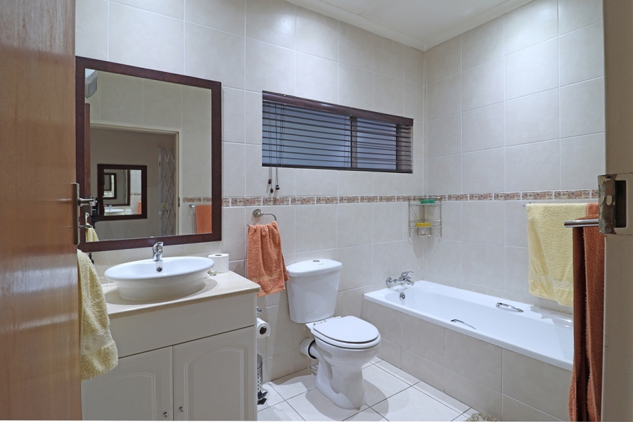 3 Bedroom Property for Sale in Bryanston Gauteng