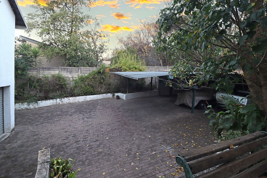 3 Bedroom Property for Sale in Bryanston Gauteng