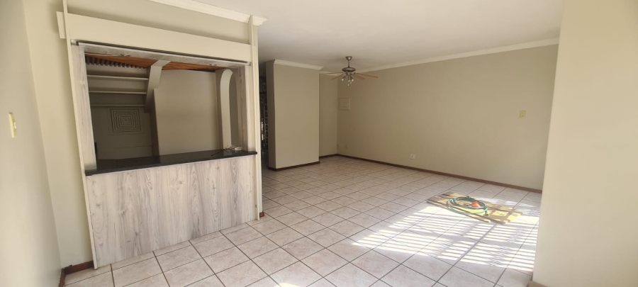 To Let 3 Bedroom Property for Rent in Rietfontein Gauteng
