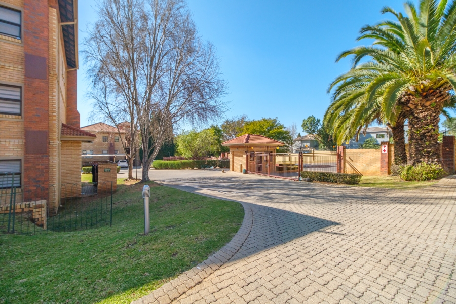 2 Bedroom Property for Sale in Honeydew Grove Gauteng