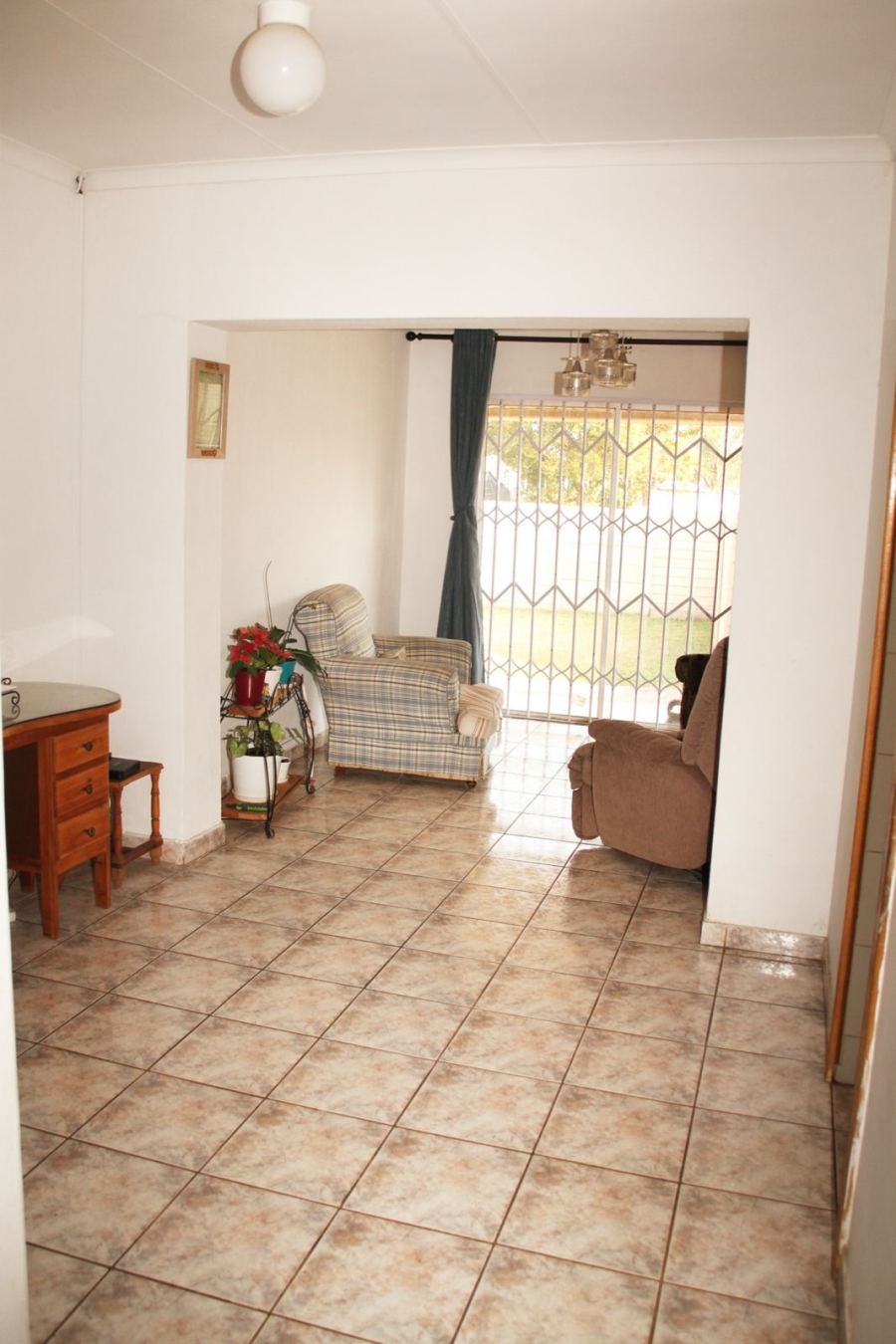 4 Bedroom Property for Sale in Brackendowns Gauteng