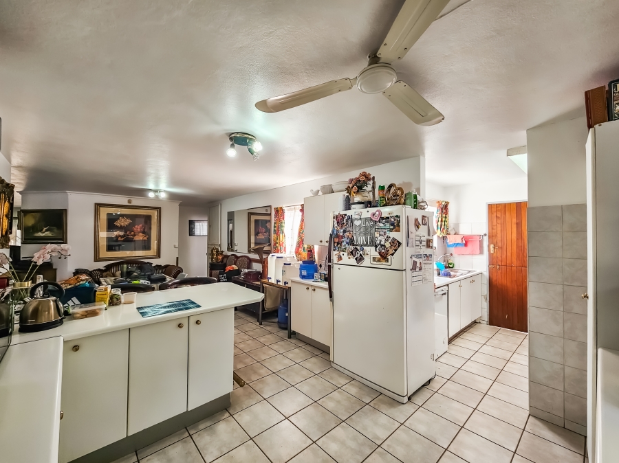 To Let 3 Bedroom Property for Rent in Faerie Glen Gauteng