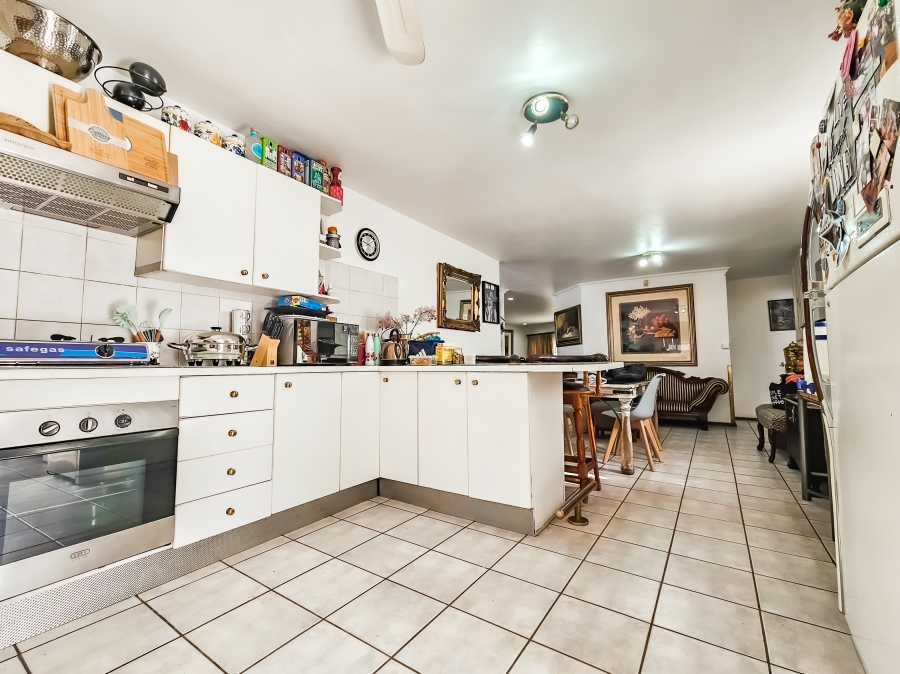 To Let 3 Bedroom Property for Rent in Faerie Glen Gauteng