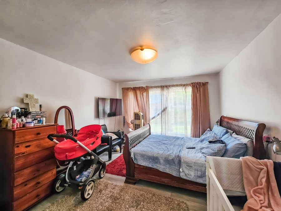 To Let 3 Bedroom Property for Rent in Faerie Glen Gauteng