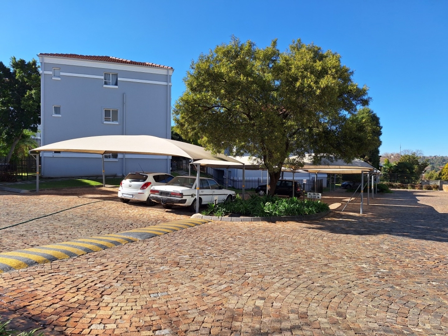 2 Bedroom Property for Sale in Northcliff Gauteng