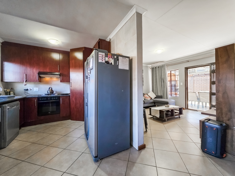 To Let 3 Bedroom Property for Rent in Equestria Gauteng