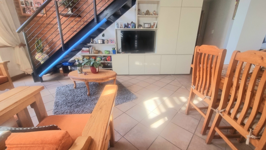 3 Bedroom Property for Sale in Carlswald Gauteng