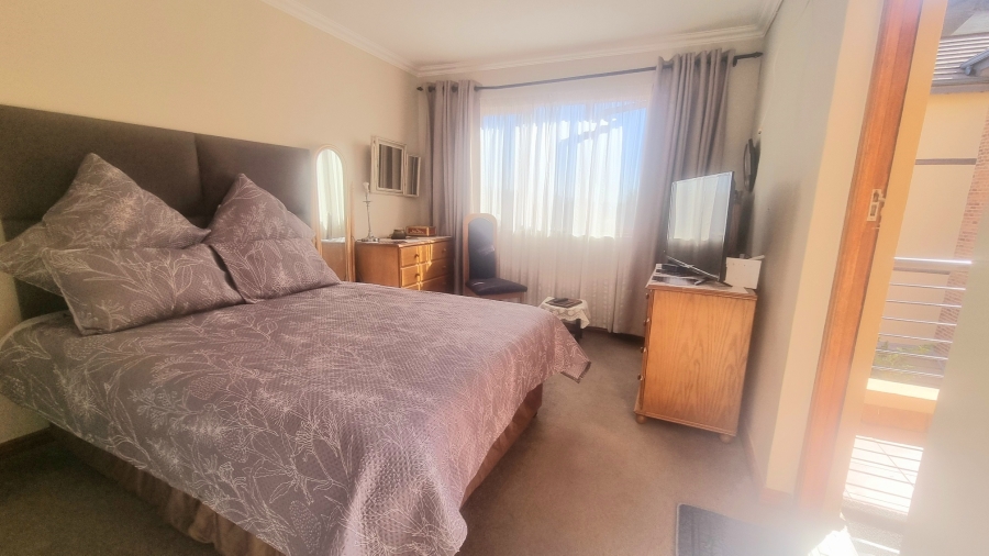 3 Bedroom Property for Sale in Carlswald Gauteng