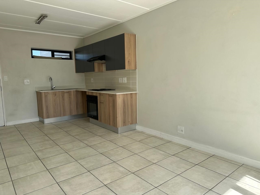 To Let 2 Bedroom Property for Rent in Linbro Park Gauteng