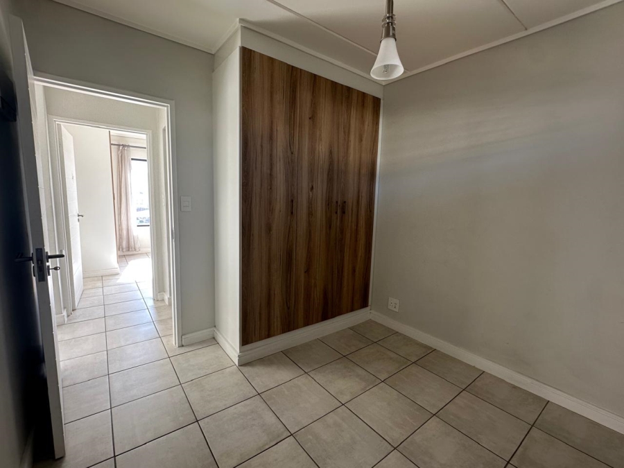To Let 2 Bedroom Property for Rent in Linbro Park Gauteng